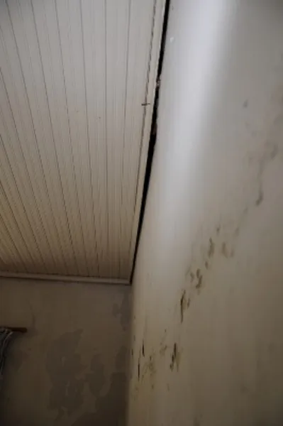 Creche em Bela Vista ameaça desabar