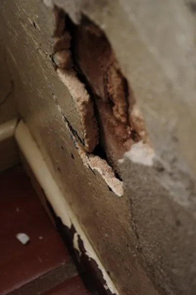 Creche em Bela Vista ameaça desabar