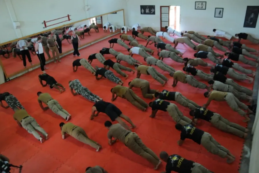 Mestre inglês capacita policiais militares