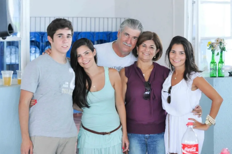 FOLHA GENTE - Thiago Nassif