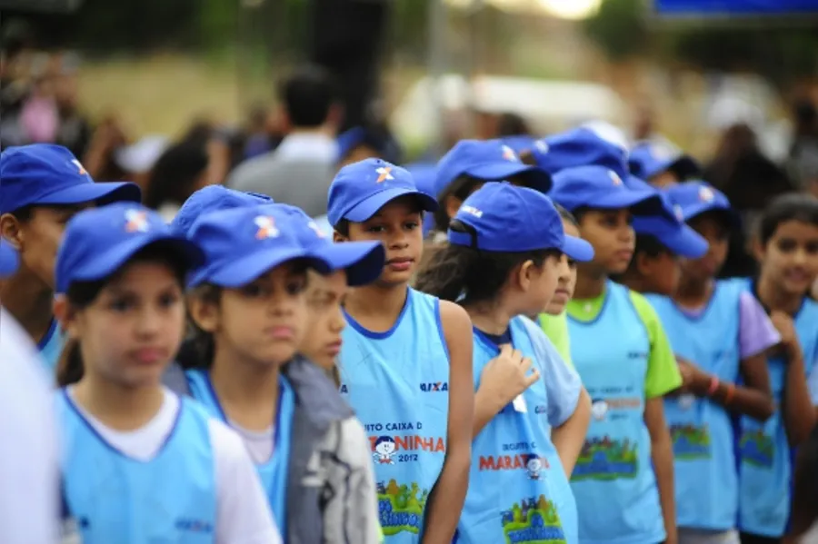 Corrida reúne 1,5 mil pequenos competidores
