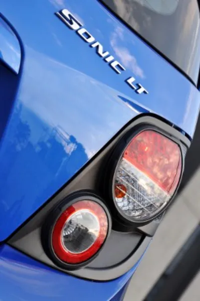 Chega ao Brasil o Chevrolet Sonic
