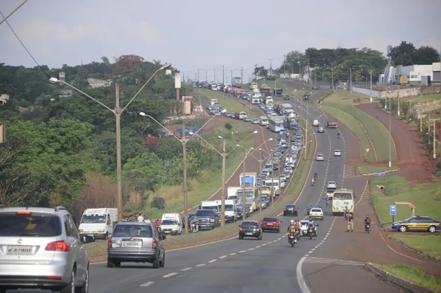 Acidentes congestionam BR-369 nos dois sentidos