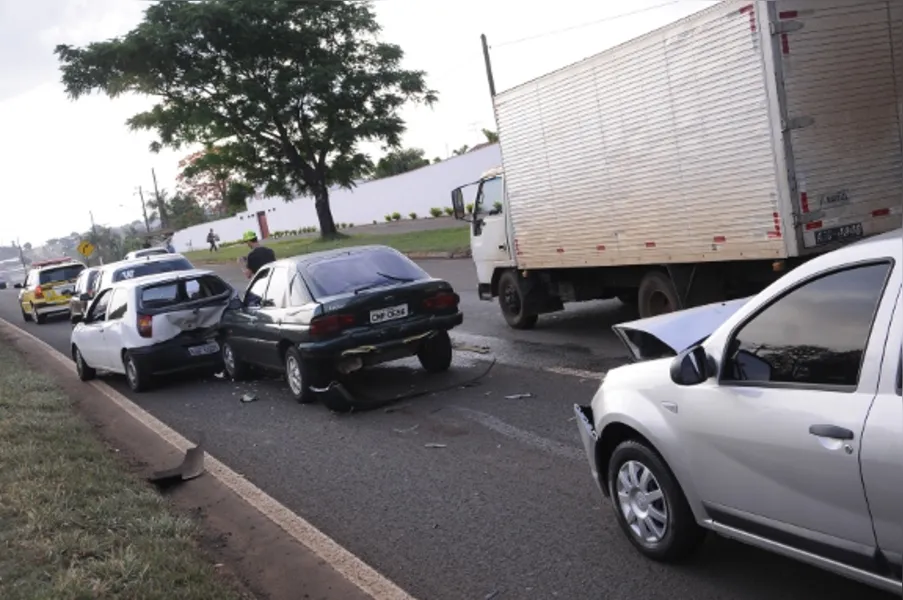 Acidentes congestionam BR-369 nos dois sentidos