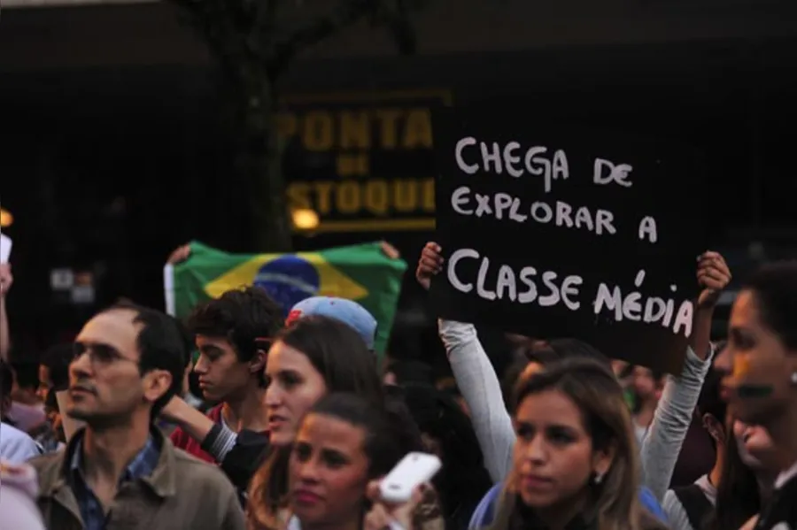 Confira galeria de imagens dos protestos em Londrina
