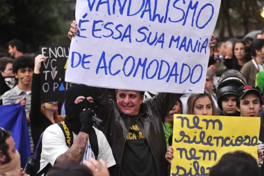 Onda de protestos toma conta do País