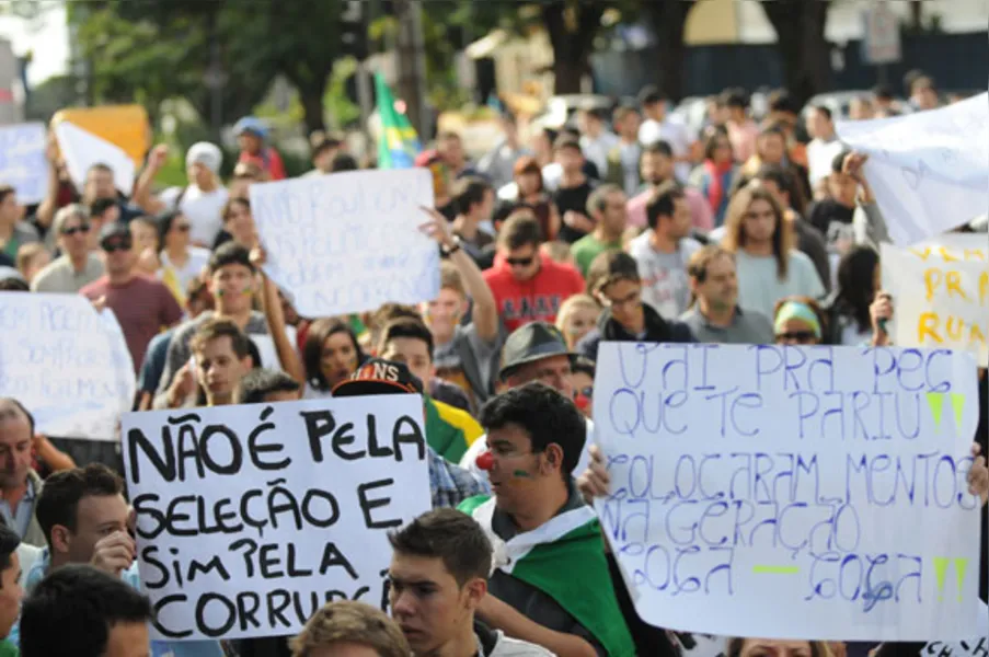 Marcha volta a colorir as ruas de Londrina