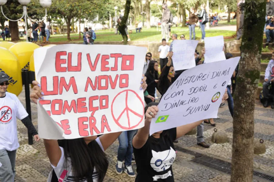 Marcha volta a colorir as ruas de Londrina