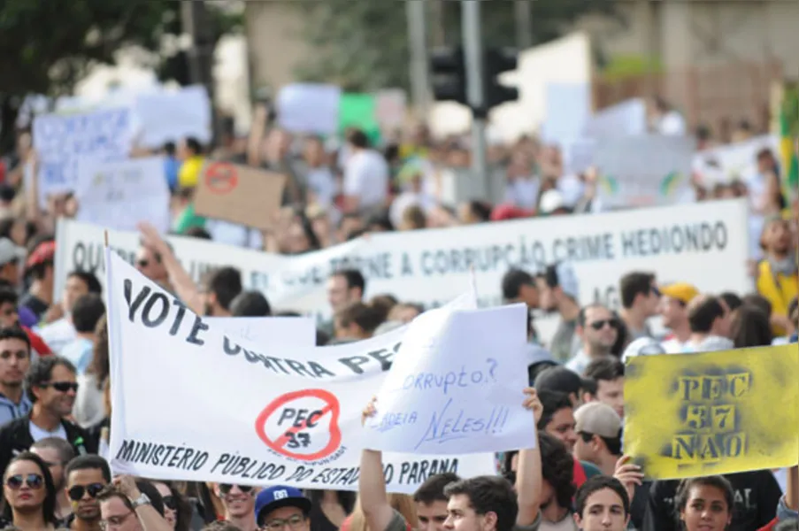 Marcha volta a colorir as ruas de Londrina