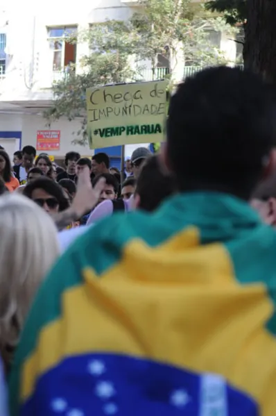Marcha volta a colorir as ruas de Londrina