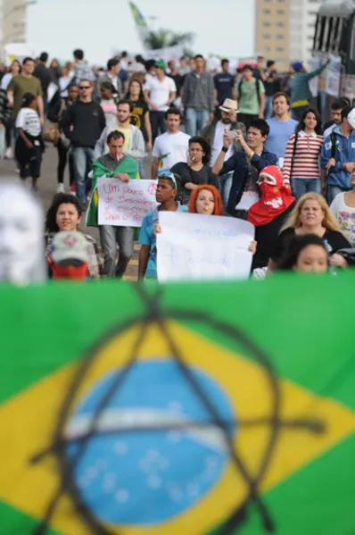 Marcha volta a colorir as ruas de Londrina
