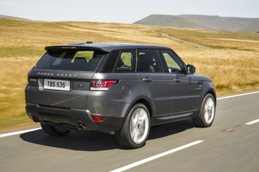 Novo Range Rover Sport está mais leve