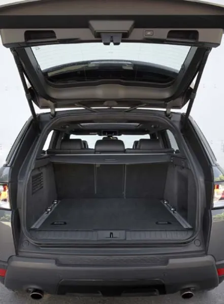 Novo Range Rover Sport está mais leve