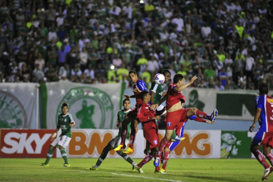 Sem empolgar, Palmeiras supera Guaratinguetá