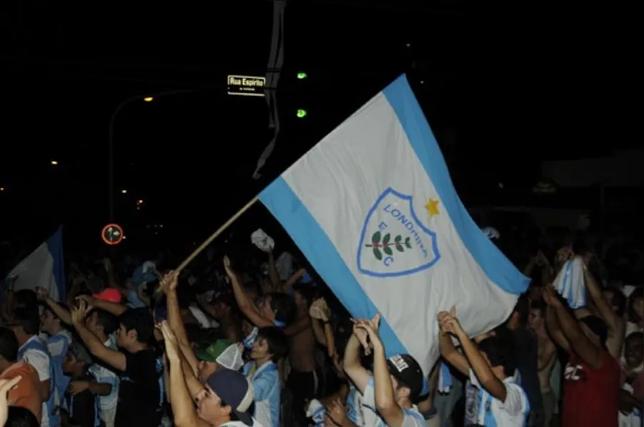 Confira, em imagens, a festa do título do Tubarão