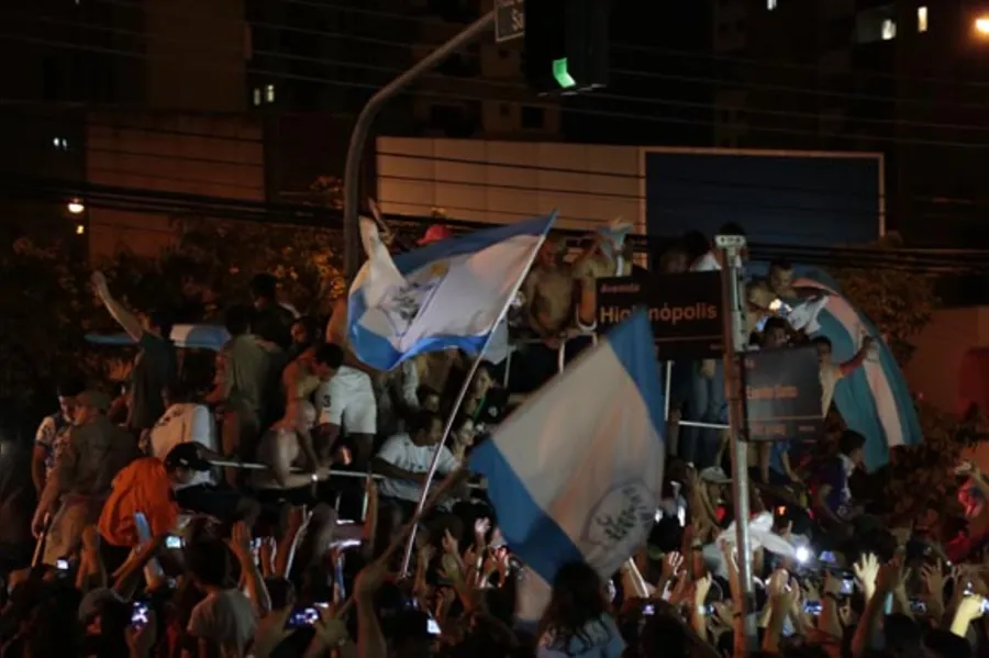 Confira, em imagens, a festa do título do Tubarão