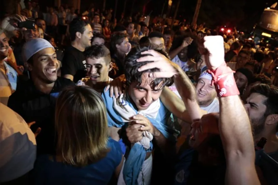 Confira, em imagens, a festa do título do Tubarão