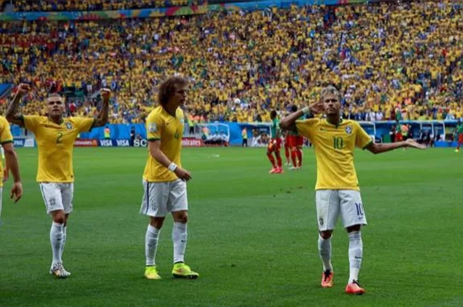 Confira, em imagens, a vitória do Brasil sobre Camarões
