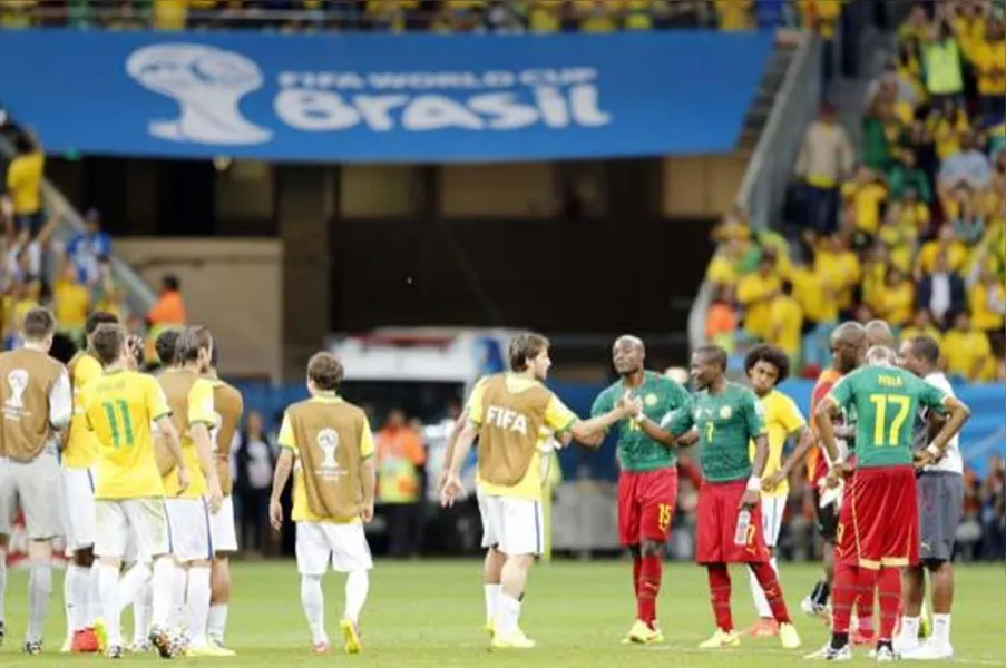 Confira, em imagens, a vitória do Brasil sobre Camarões