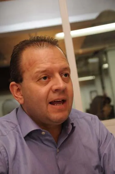 Tem muito comissionado sem fazer nada
