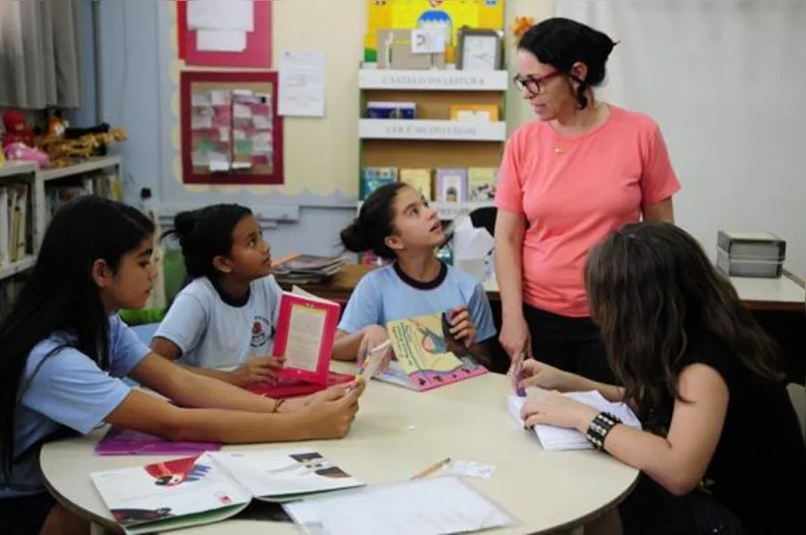 EDUCAÇÃO - Por uma escola nota 10