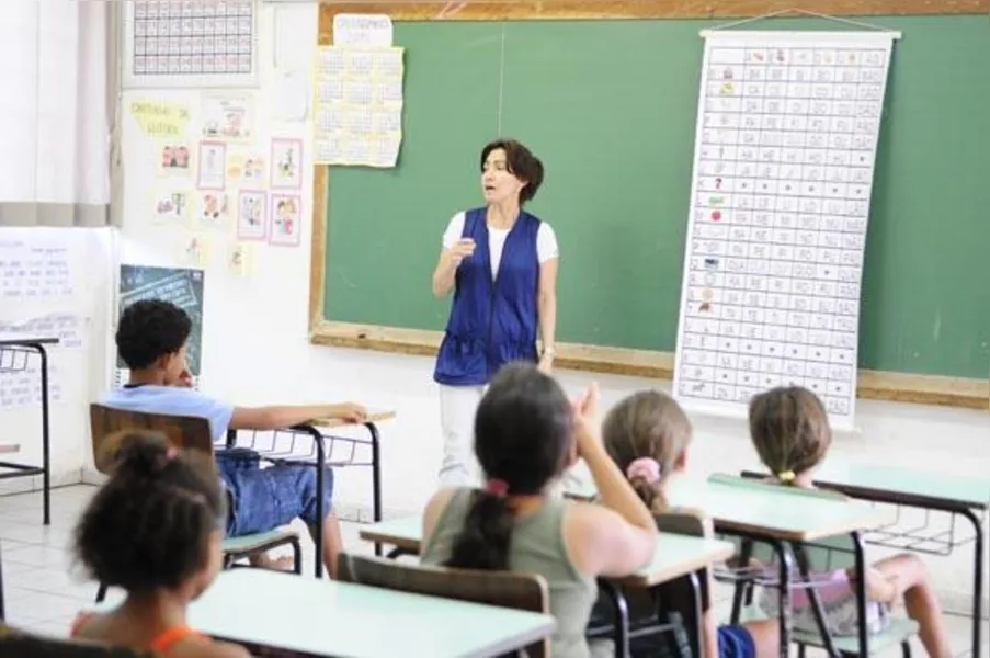 EDUCAÇÃO - Por uma escola nota 10
