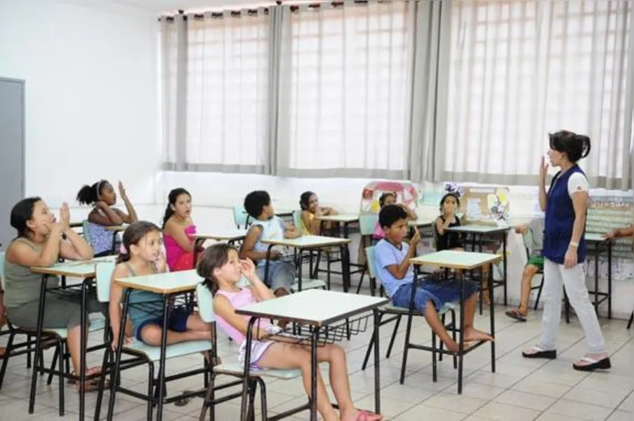 EDUCAÇÃO - Por uma escola nota 10