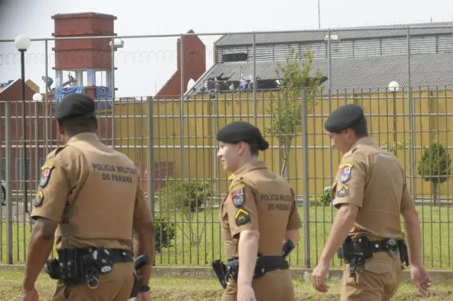 Rebelados exigem troca do comando de penitenciária