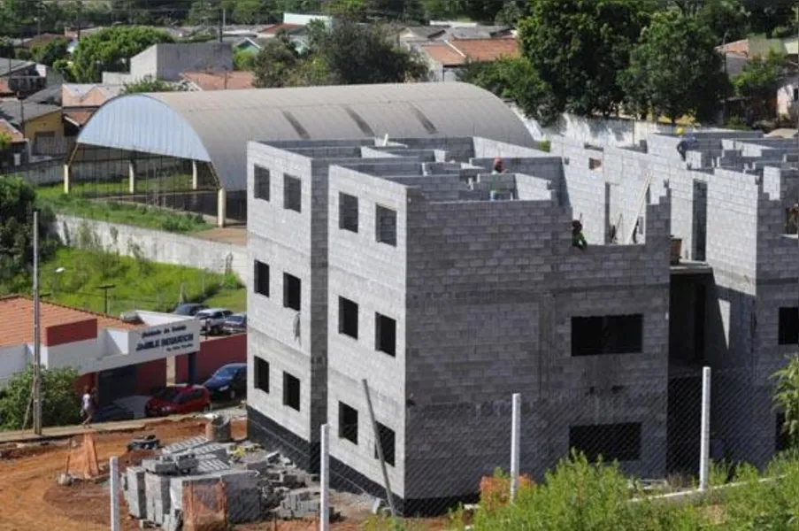 De olho no centenário