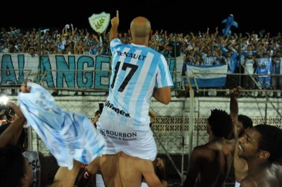 Nos pênaltis, Londrina vence e pega Coritiba na semifinal