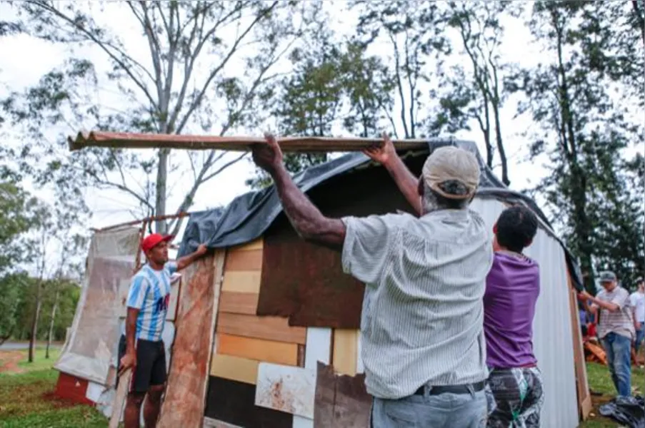 Terreno doado para centro de tratamento de câncer é invadido