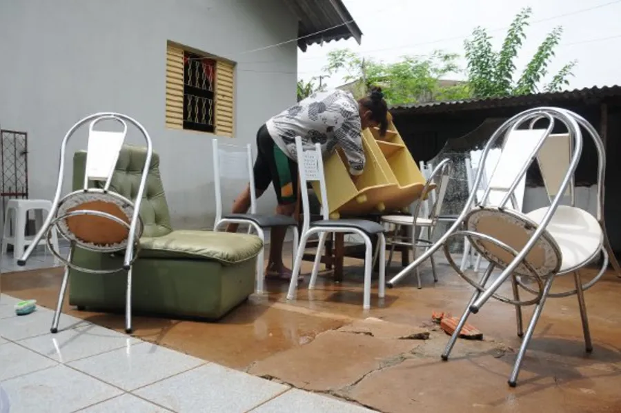 Veja mais fotos da enchente em Londrina