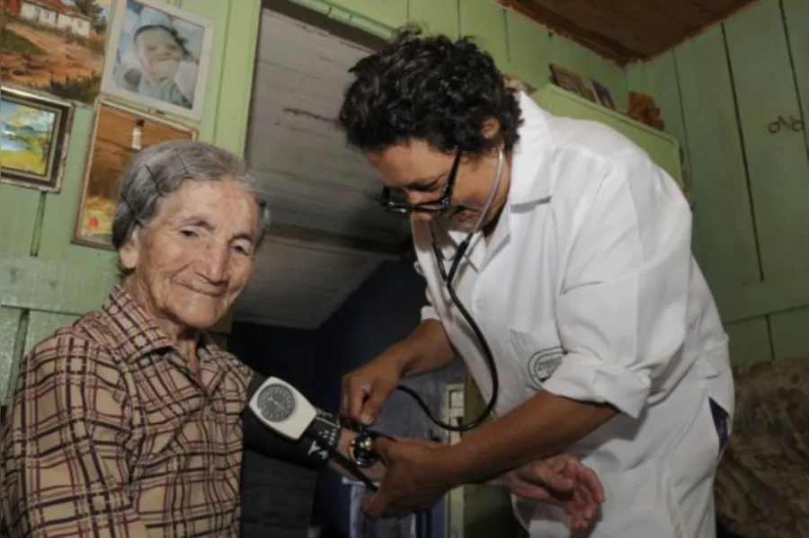 Entre o risco e o amor à profissão