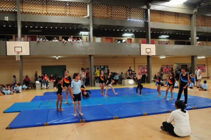Aulas de ginástica unem esporte e brincadeira