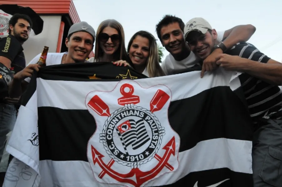 Provocações no bar, festa na Higienópolis