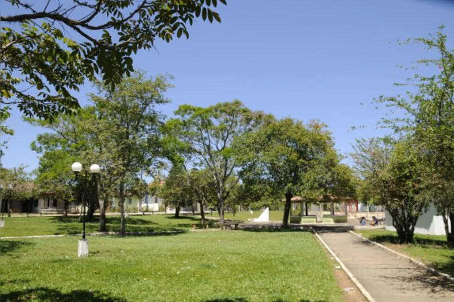 Vida Nova, ''a capital'' dos minérios intocados