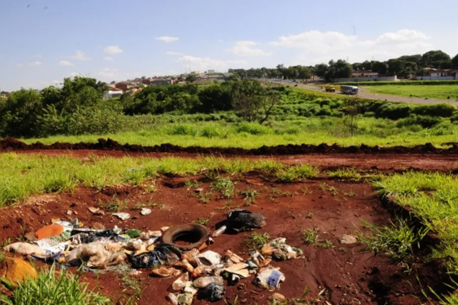 Revitalização de fundo de vale é retomada