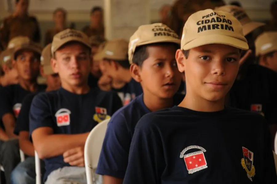 Formando pequenos cidadãos