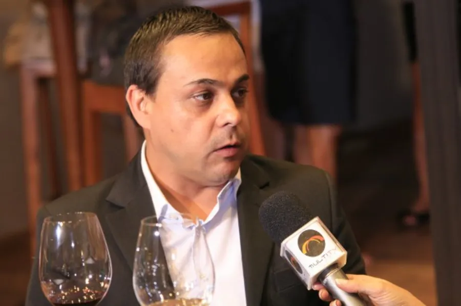 SOCIEDADE Londrina - Thiago Nassif
