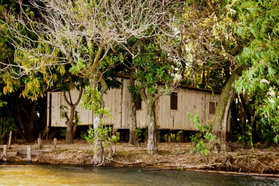 PRESERVAÇÃO NO PAPEL - Insegurança e insatisfação rondam Ilha Grande