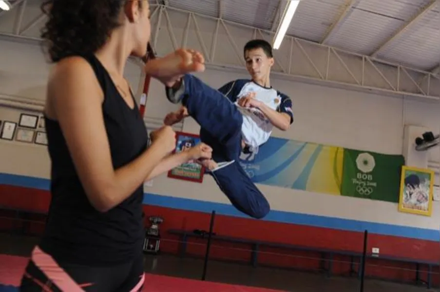 Londrinenses entre favoritos no Brasileiro de Taekwondo