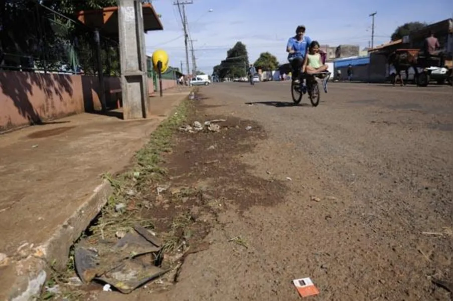 30% dos bueiros estão entupidos