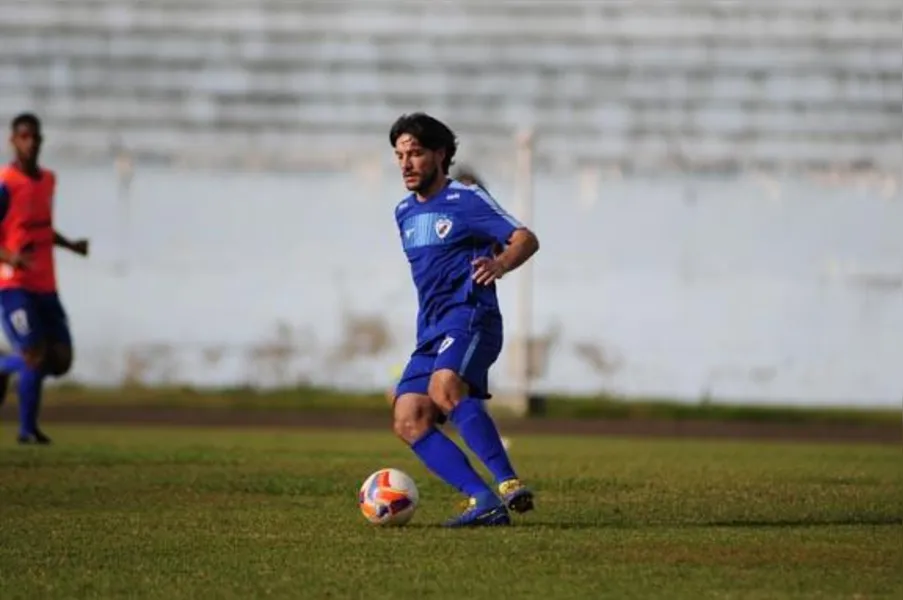 LEC é absolvido em julgamento no STJD