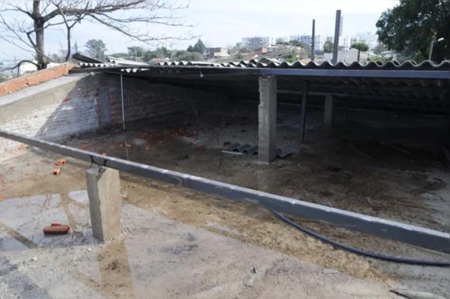 Escola retoma aulas após temporal