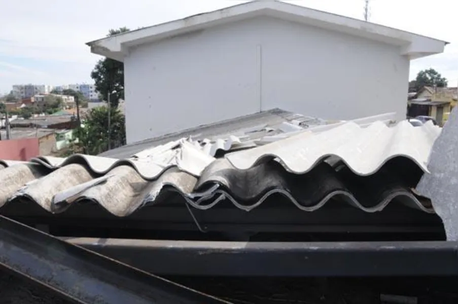 Escola retoma aulas após temporal
