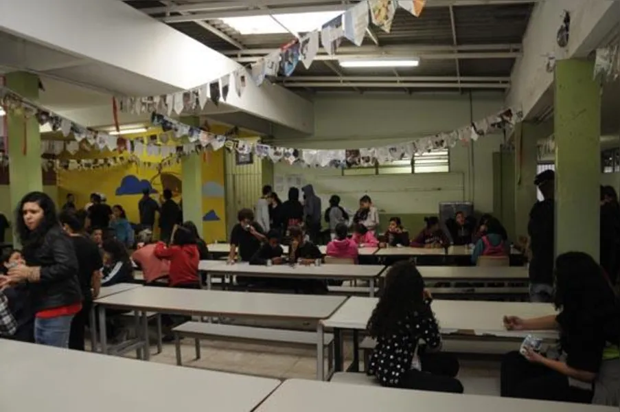 EDUCAÇÃO INTEGRAL - Apucarana é pioneira no PR