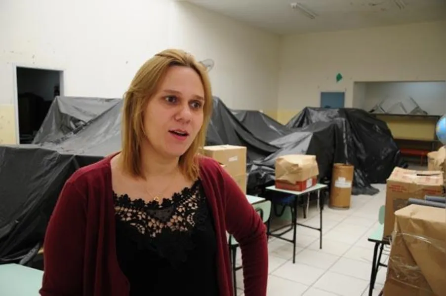 Escola municipal é interditada na volta às aulas