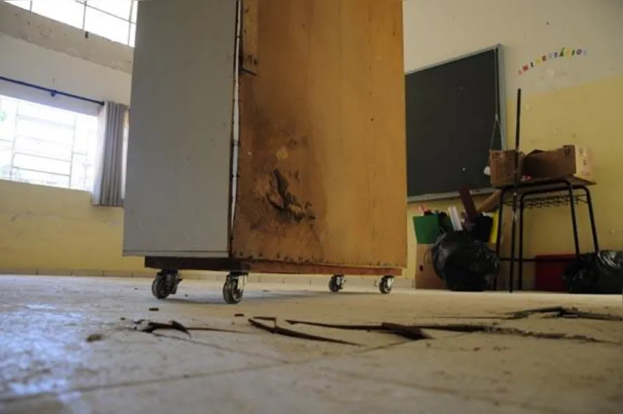 Escola municipal é interditada na volta às aulas