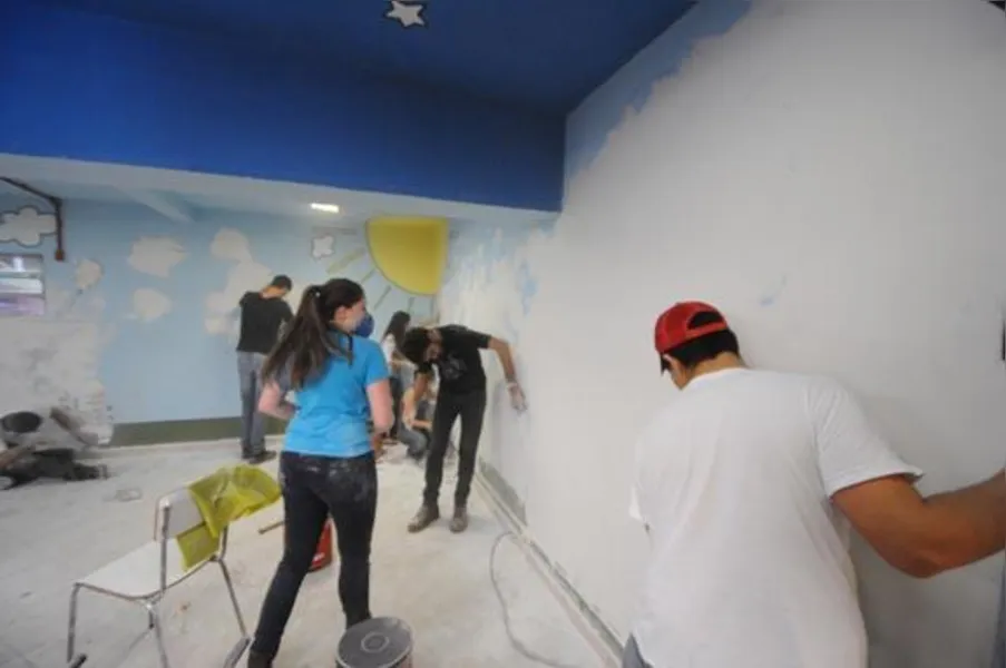 Estudantes reformam brinquedoteca do Ilece