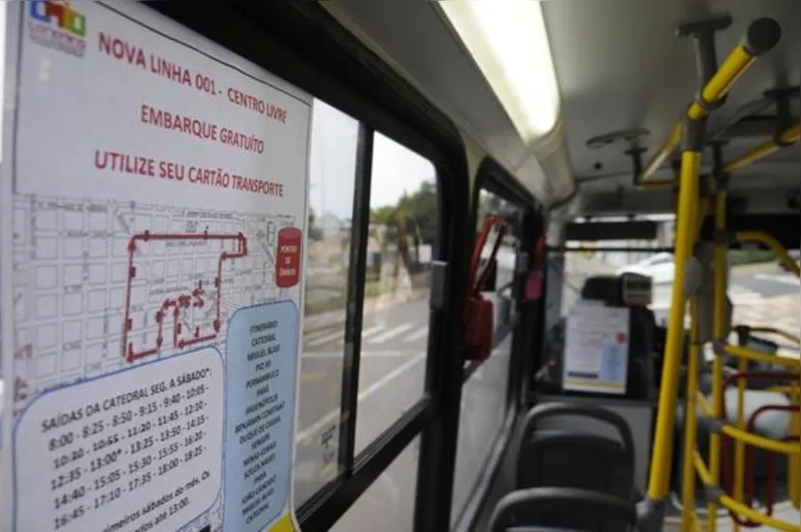 Ônibus gratuito começa a circular no centro de Londrina